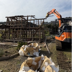 小屋解体工事